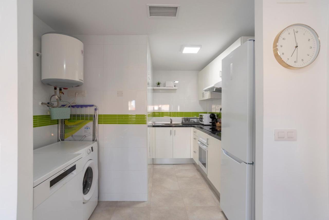 Nuevo Y Moderno Apartamento Con Aire Acondicionado - El Cid 4 Буриана Екстериор снимка
